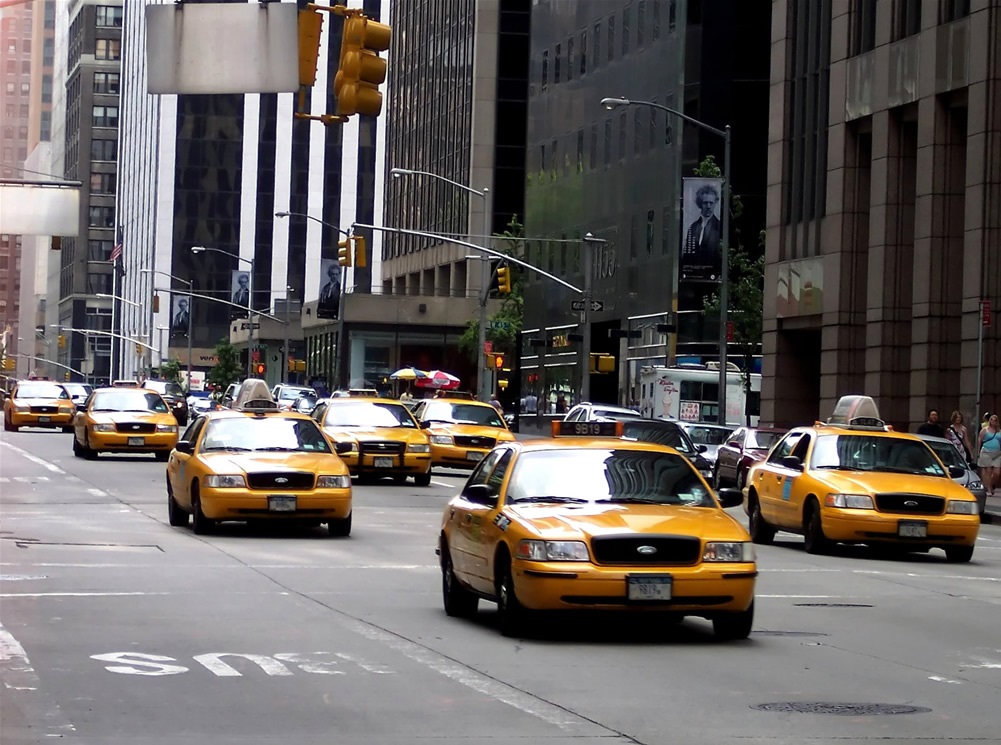 Good Top features of the closest Local Cab Service