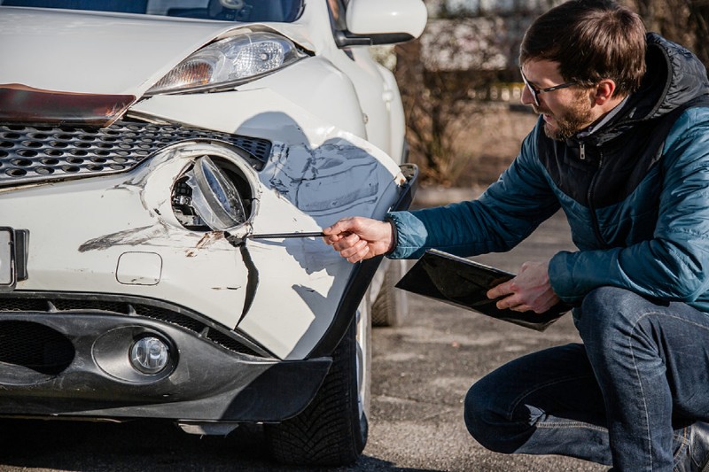 Bumper repair: what will you do in case of bumps or cracks?