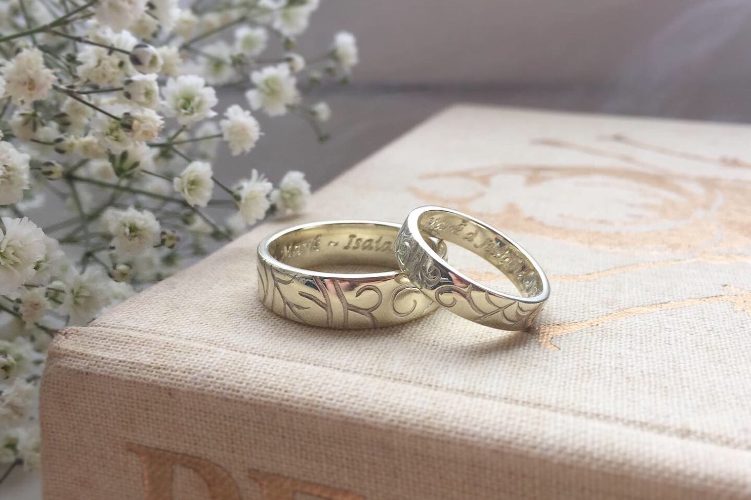 Designing Your Dream Ring: Customizing Engagement Rings for Uniqueness